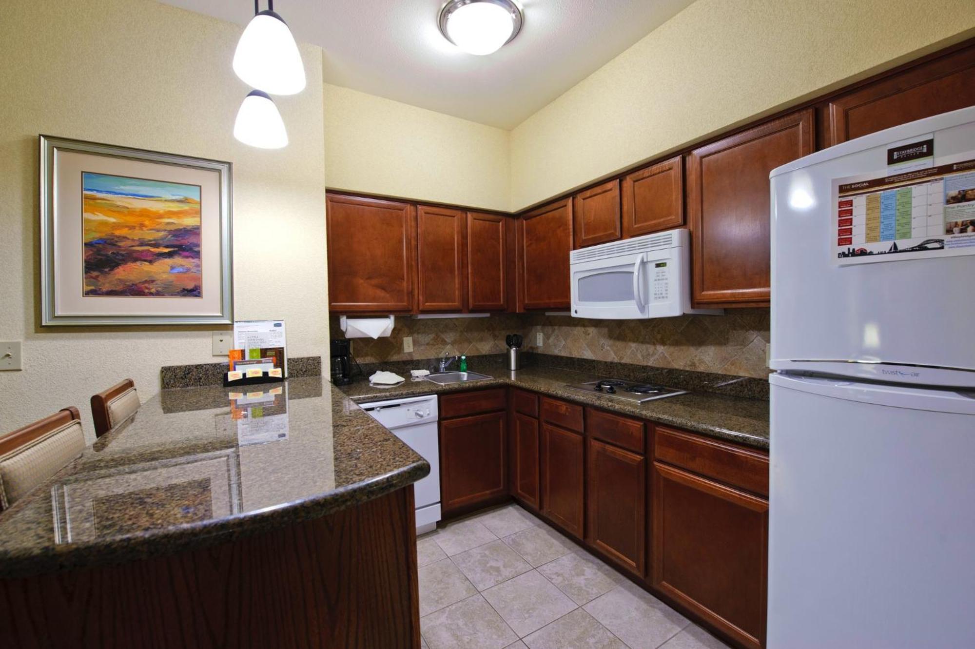 Hotel Staybridge By Ihg 4*