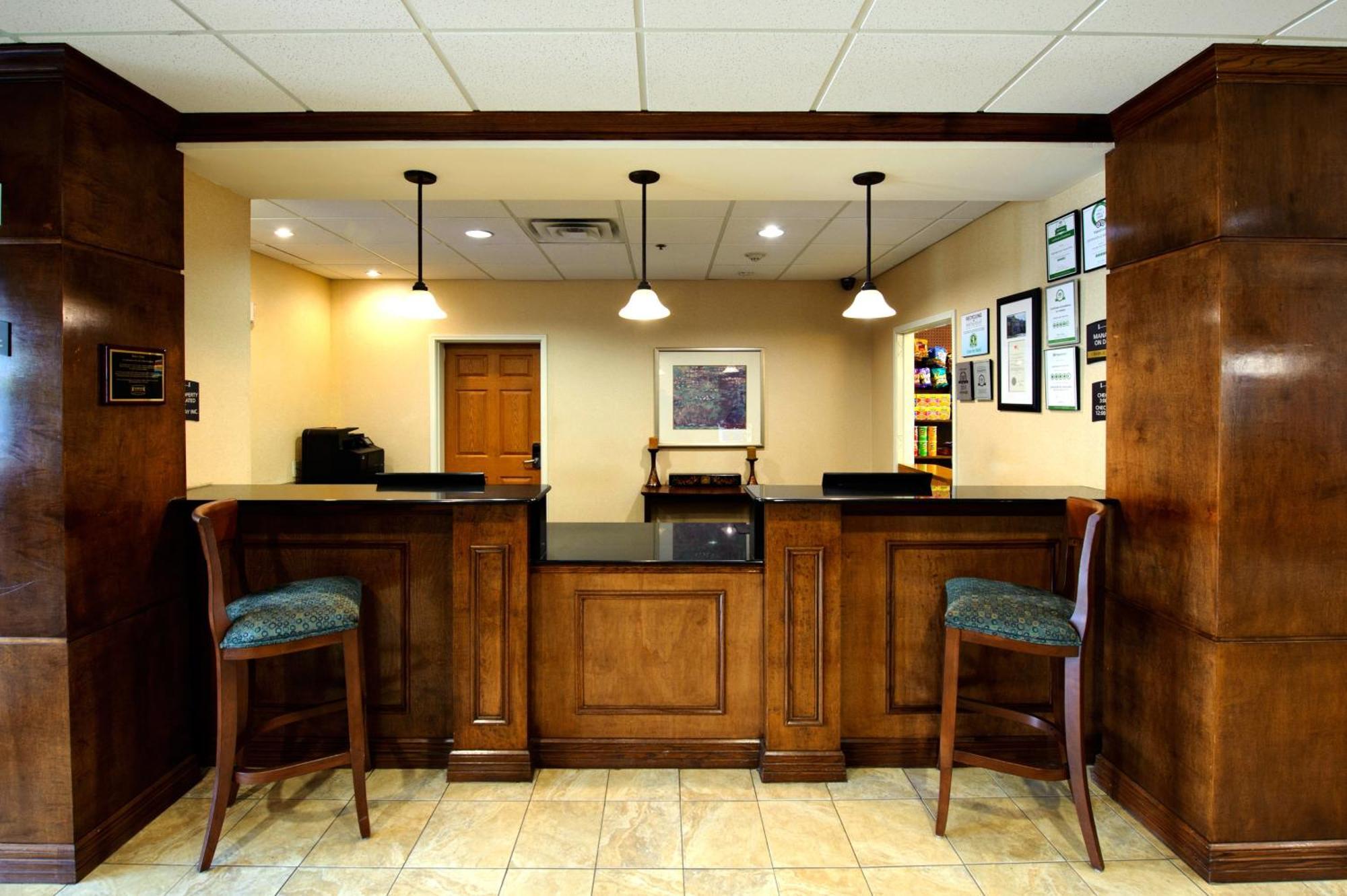 Hotel Staybridge By Ihg 4*