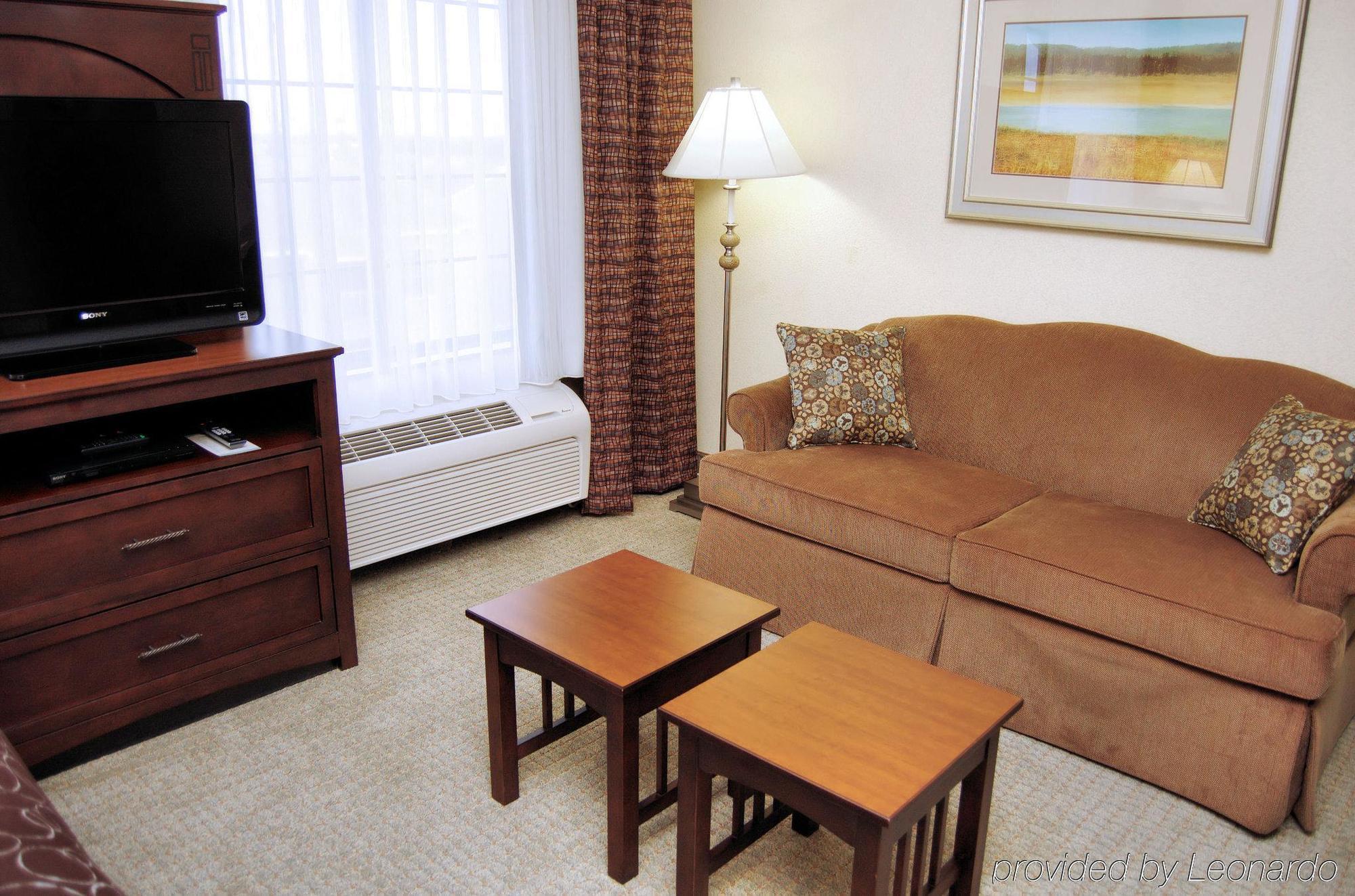 Hotel Staybridge By Ihg 4*