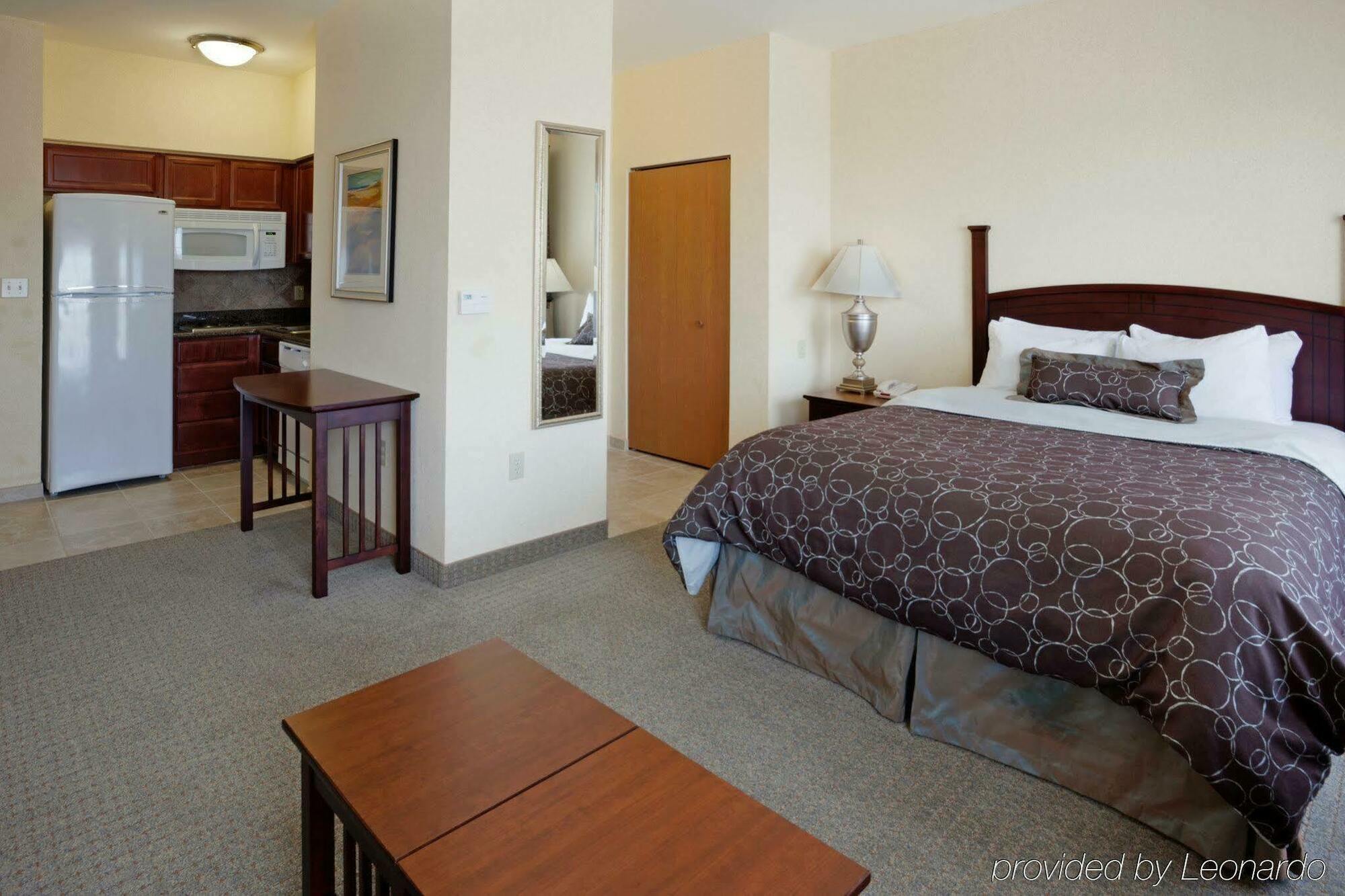 Staybridge By Ihg Hotel 4*
