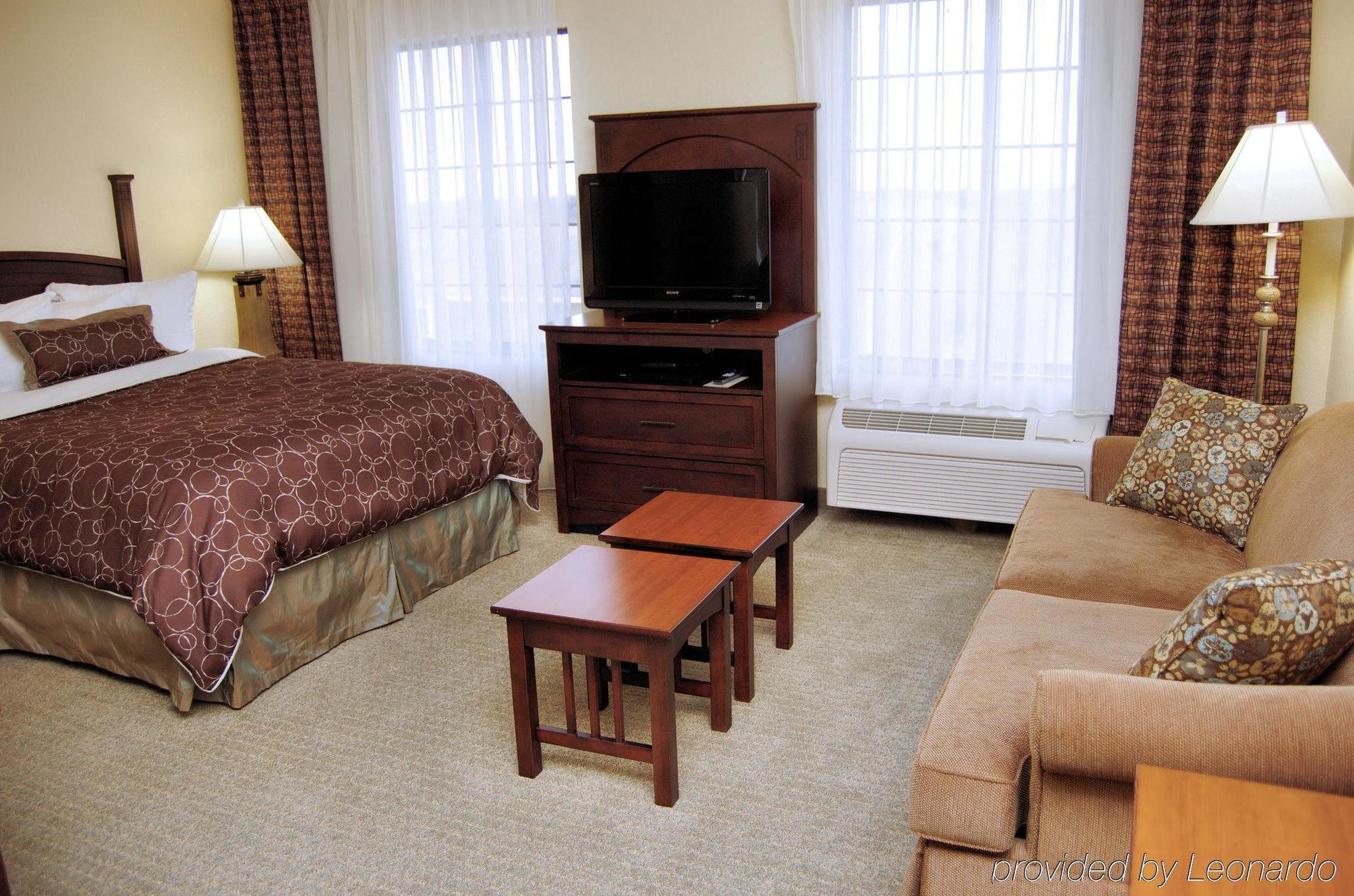Staybridge By Ihg Hotel 4*
