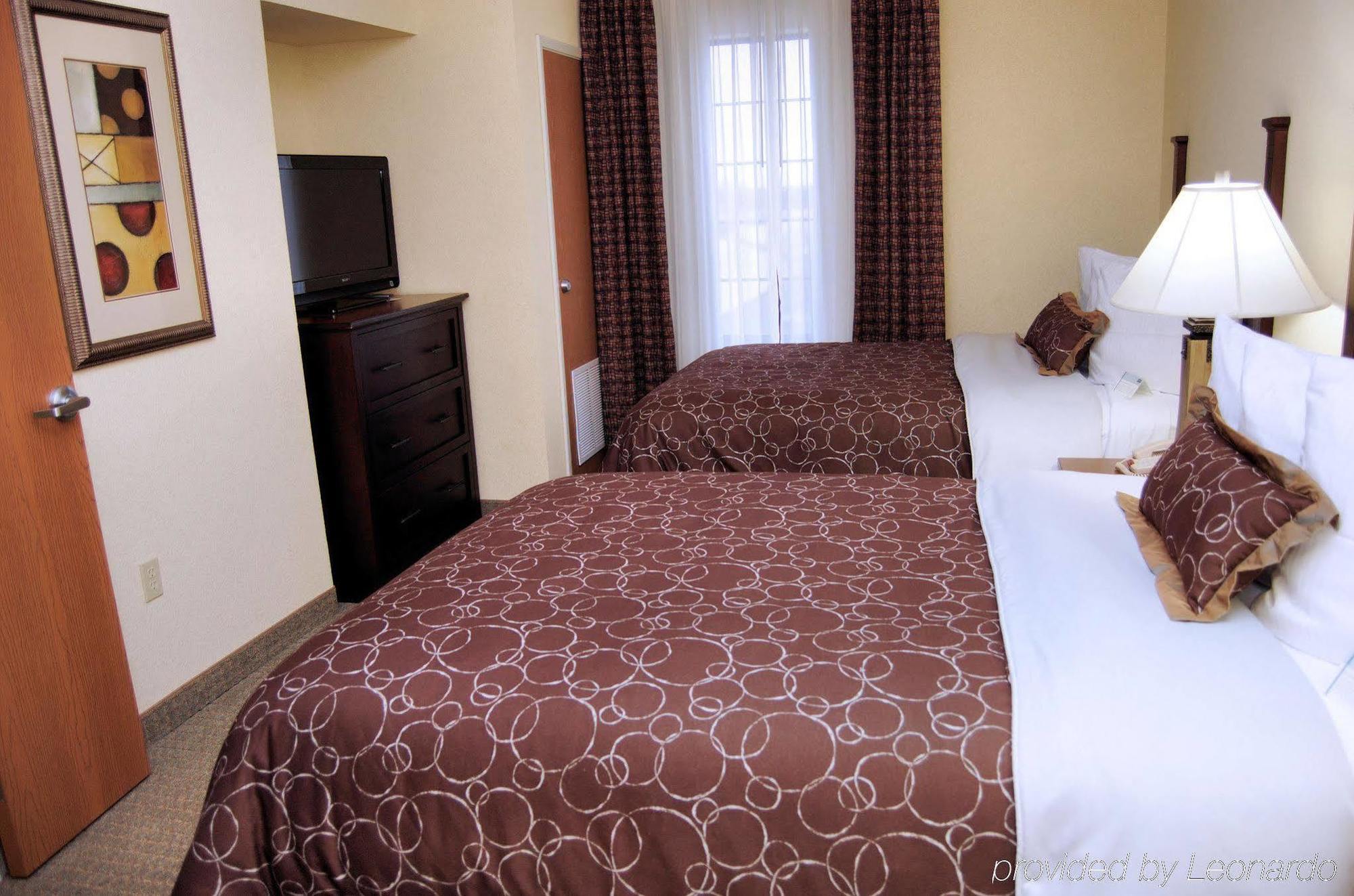 Hotel Staybridge By Ihg 4*